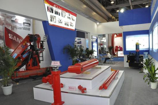 湖北(bei)清梦电器制造有限责任公司展區(qu)風采(cai)