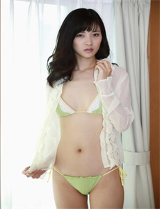《欧美最新狗人交照片-黑人和女人配种视频播放》