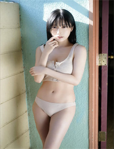 《xaxtube8-变性人莲莲》